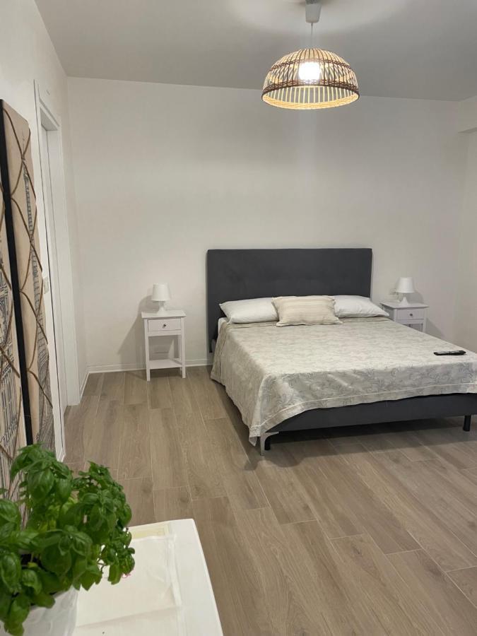 Suite Anita Deluxe Naples Exterior photo